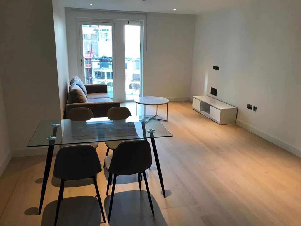 Property photo 3 of 8