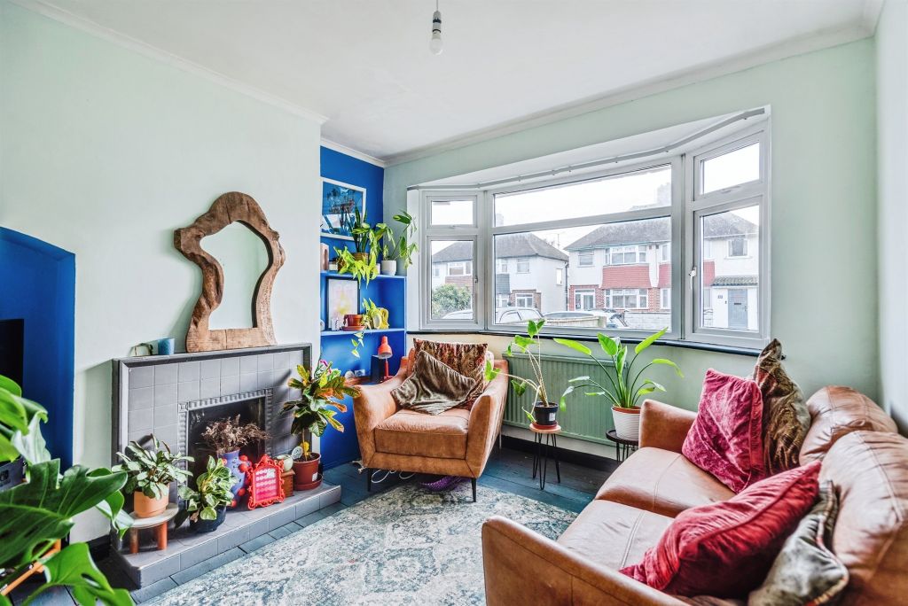 Property photo 2 of 14