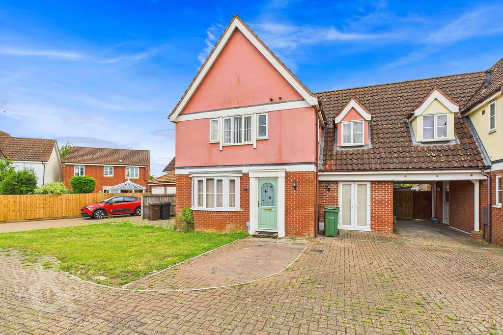 Property photo 2 of 16