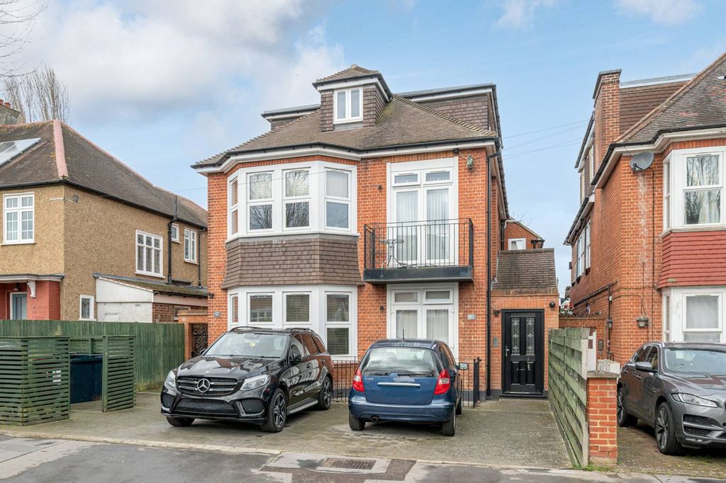 Property photo 2 of 14