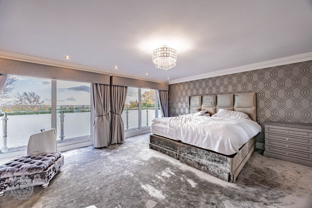 Additional image 18 of 7 bed detached house for saleOakley Park, Bolton, Greater Manchester BL1