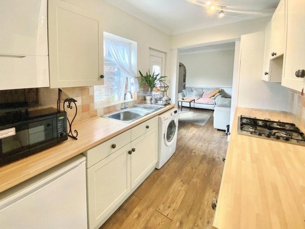 Property photo 2 of 13 Pbox-Img.Jpg