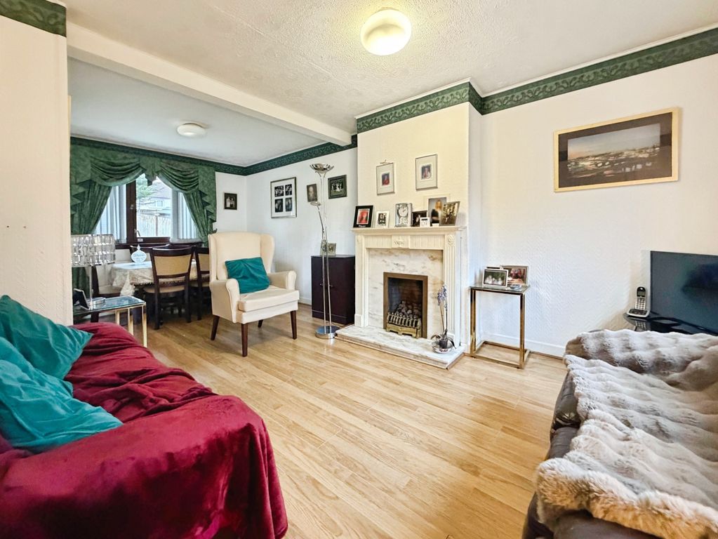 Property photo 3 of 11 282786B8-Img_9263