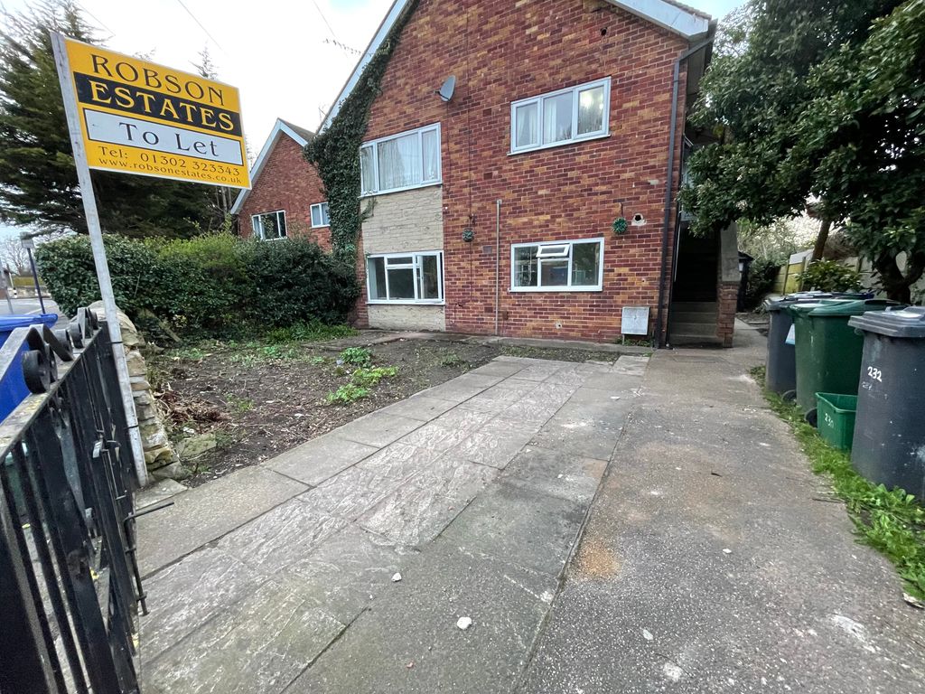 Property photo 1 of 5 Front