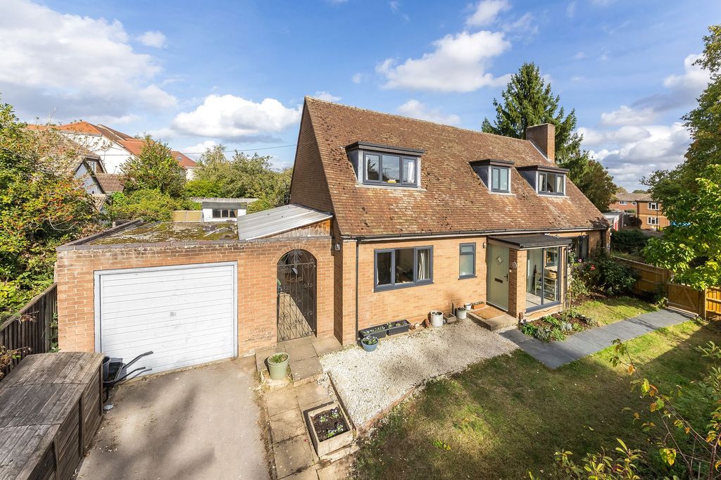 Property photo 1 of 31