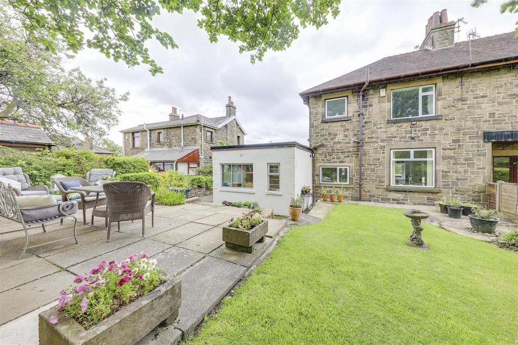 Property photo 3 of 21 Rear Garden