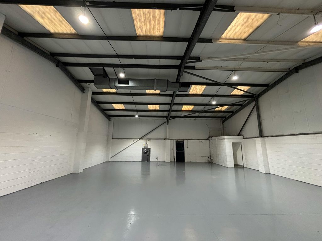 Property photo 3 of 12 Img_6949.Jpeg