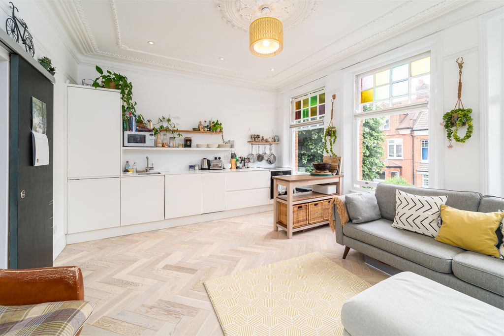 Property photo 3 of 13 Ndb07063-Edit
