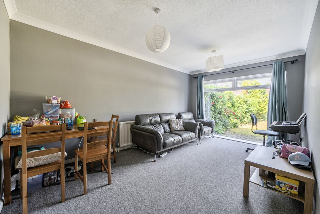 Property photo 3 of 23 1463977-14-6A1821...