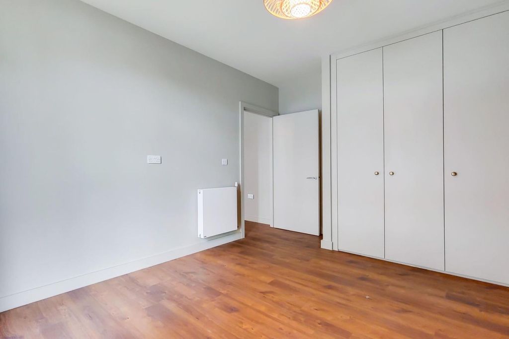 Property photo 3 of 14 6.Jpg