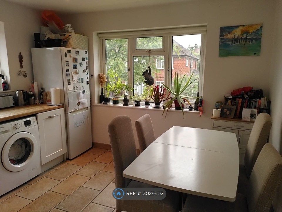 Property photo 3 of 15 Kitchen Pic