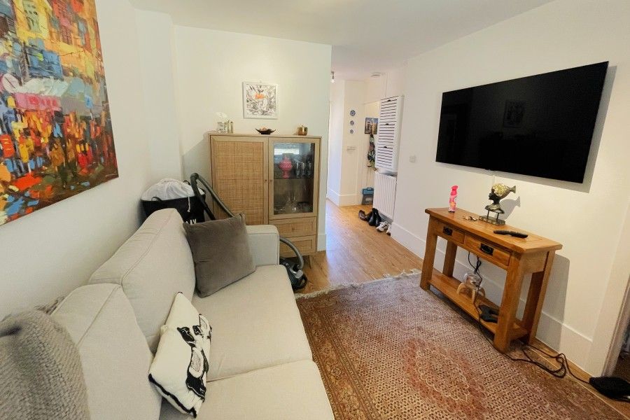 Property photo 2 of 7