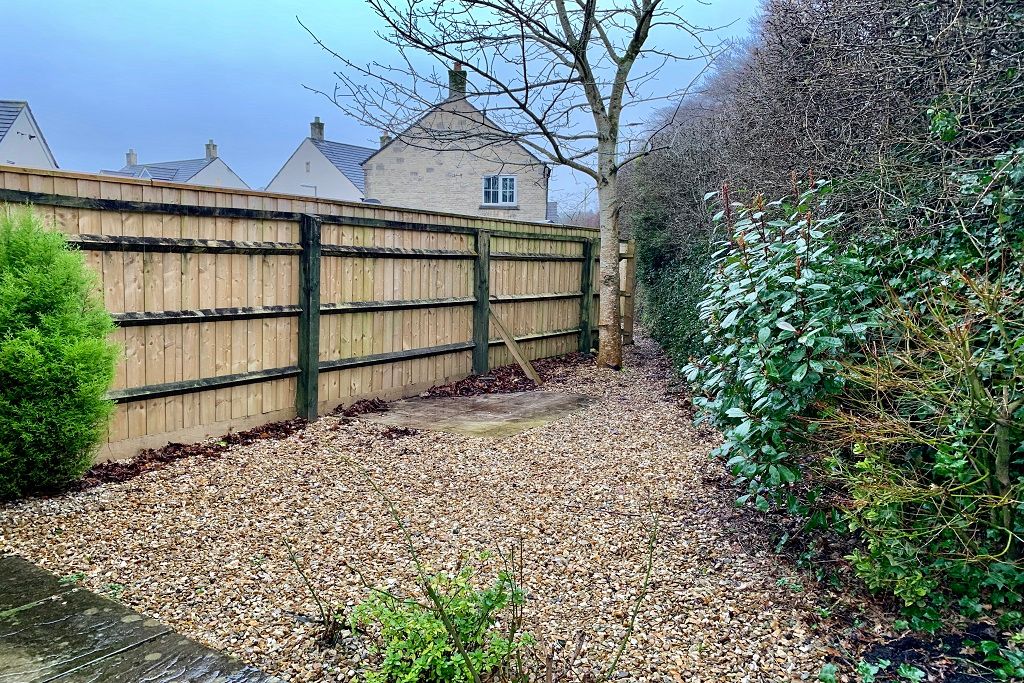 Property photo 1 of 23 Back Garden