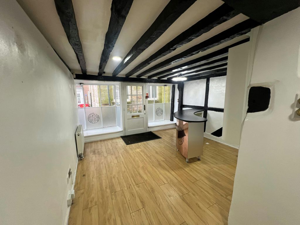 Property photo 2 of 8 10.Jpg