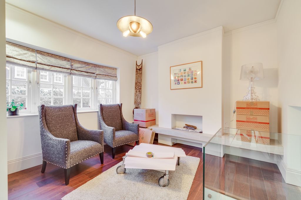 Property photo 3 of 9