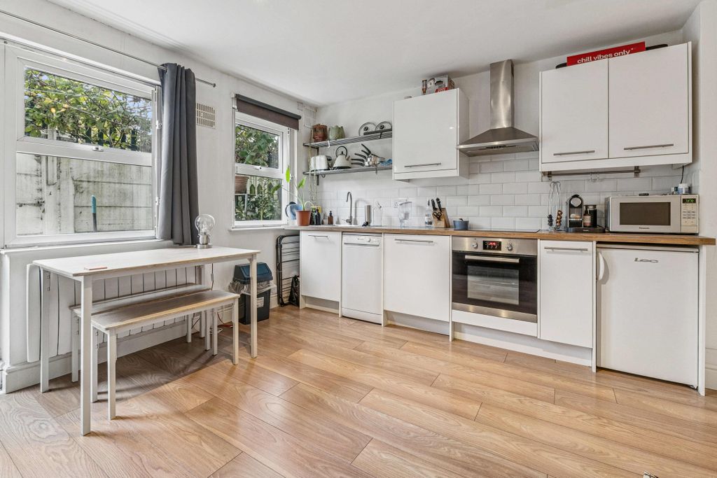 Property photo 2 of 10 9 (14).Jpg