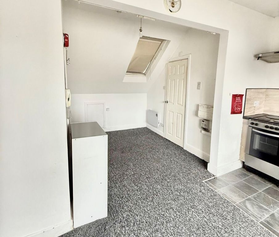 Property photo 3 of 3