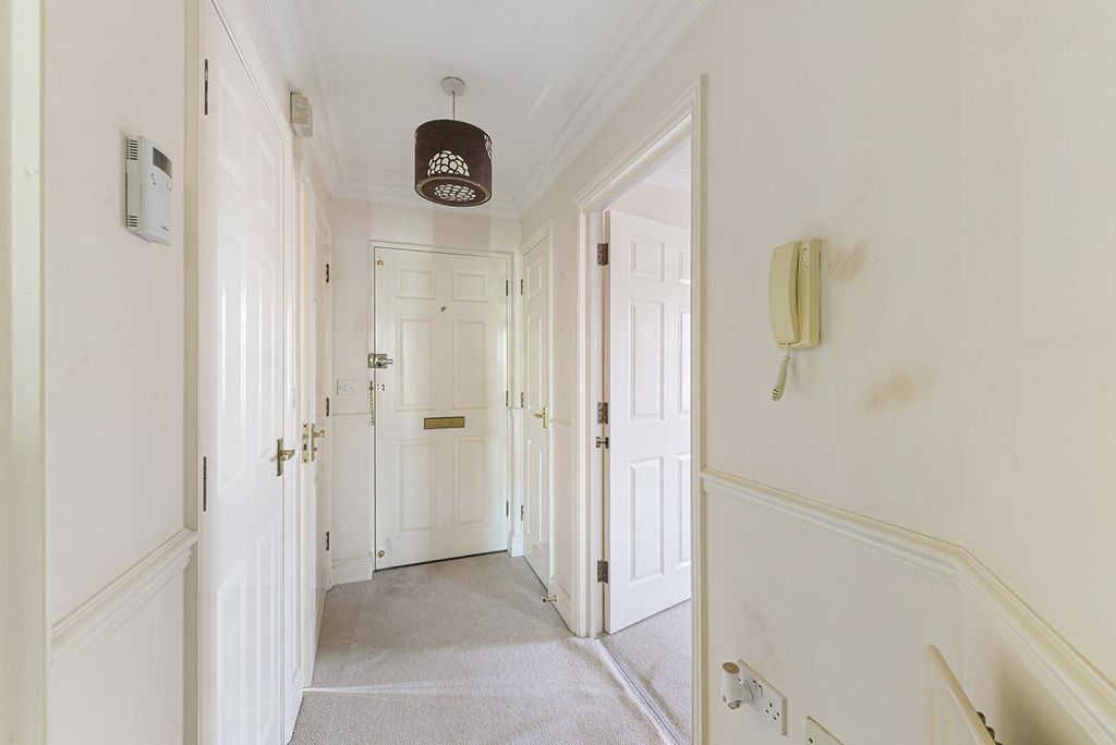 Property photo 2 of 12 24Fortune02.Jpg