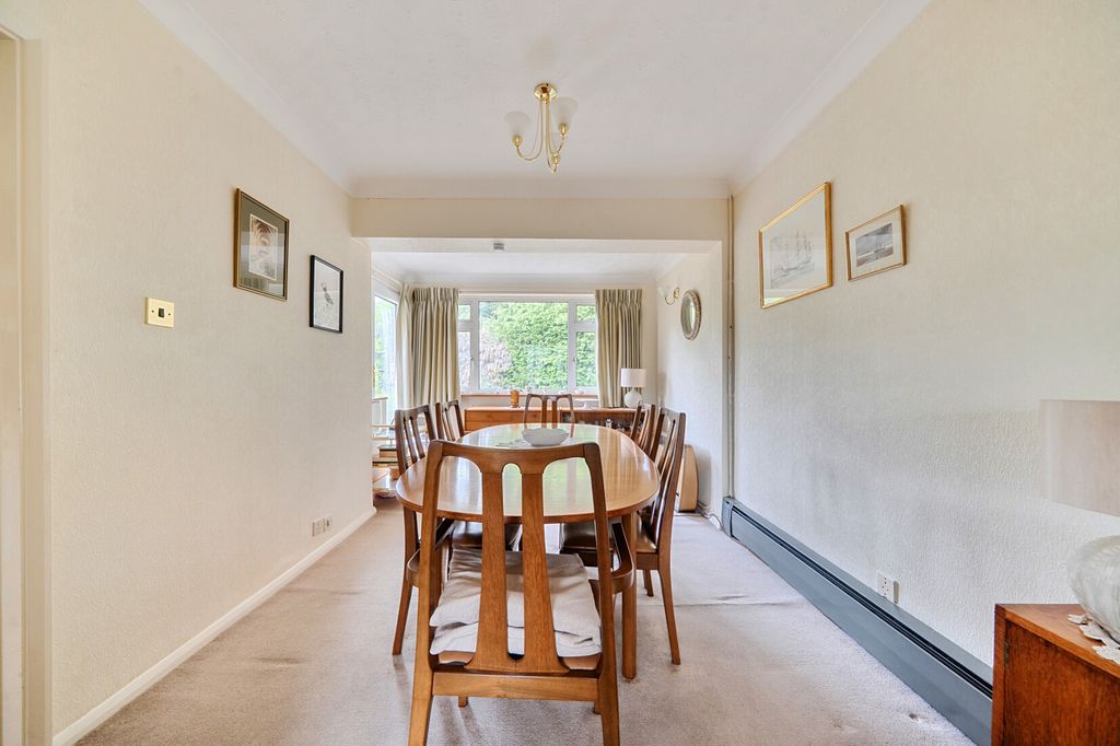 Property photo 3 of 20 Dining Room