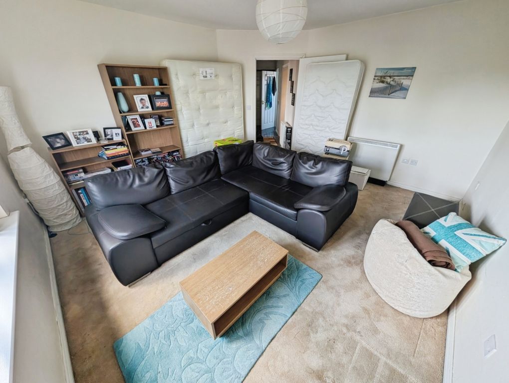 Property photo 2 of 7 Pbox-Img.Jpg