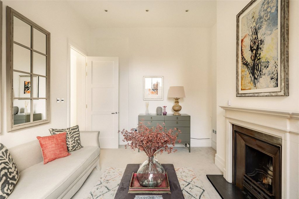 Property photo 2 of 14 Picture 2