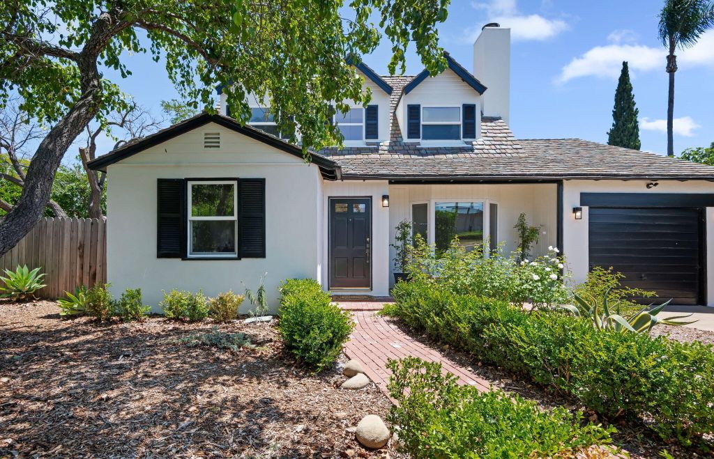 Property photo 2 of 10 <Alttext/>