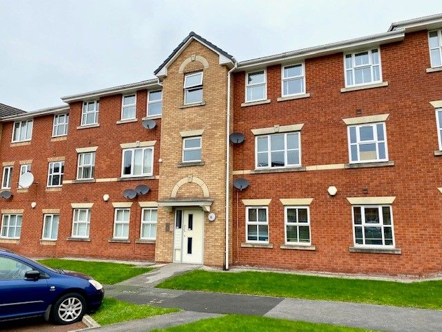 Property photo 1 of 12