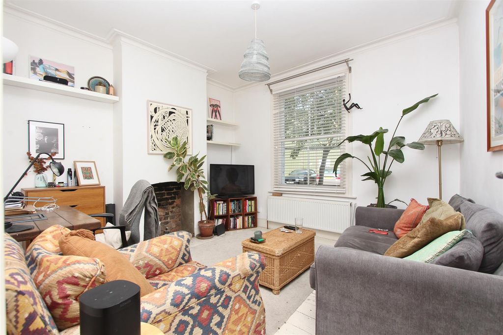 Property photo 1 of 10 Belfast Road, N16