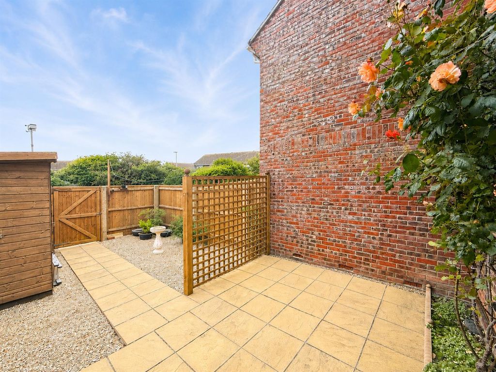 Property photo 2 of 12 2.Png