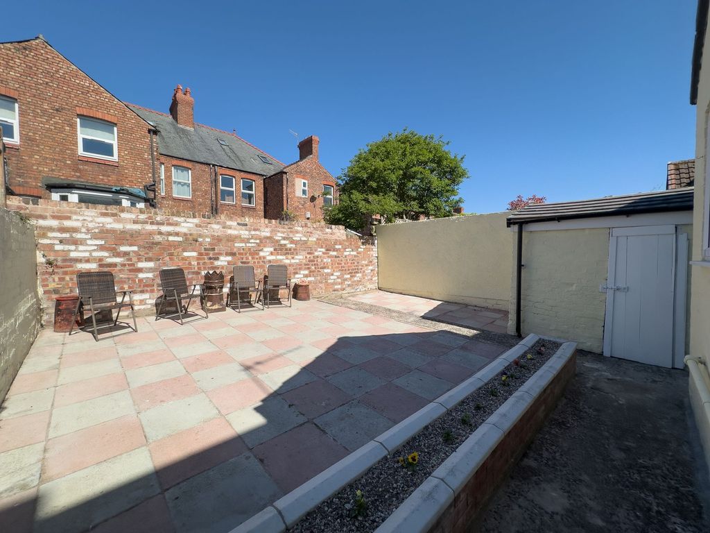 Property photo 3 of 22