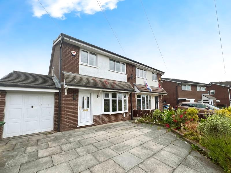 Property photo 1 of 18 External