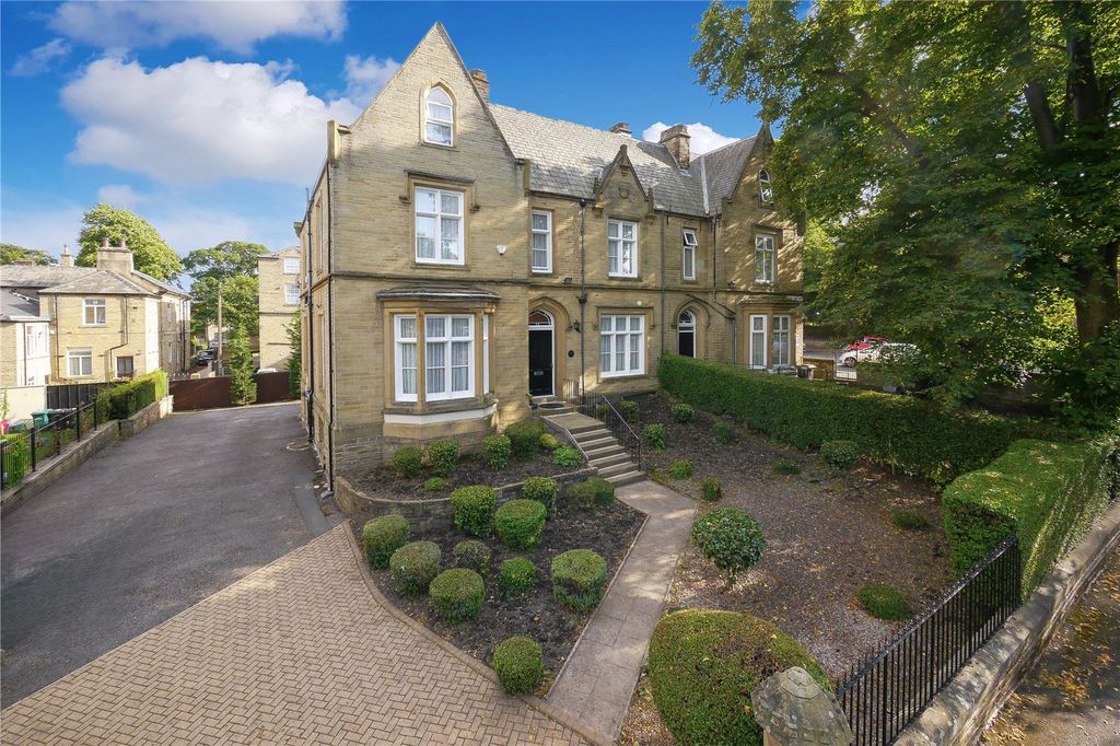 Property photo 1 of 45 Picture No. 67
