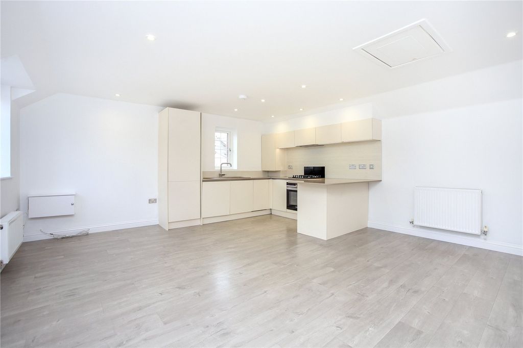 Property photo 1 of 9 Picture No. 04