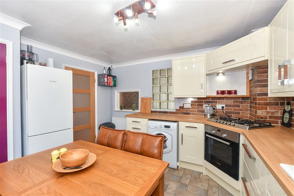 Property photo 3 of 22 Kitchen/Diner