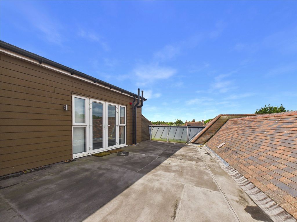 Property photo 2 of 11 Picture No. 08