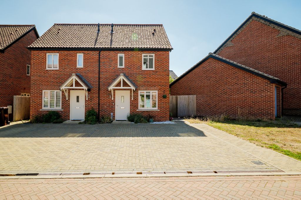 Property photo 1 of 13 5454721