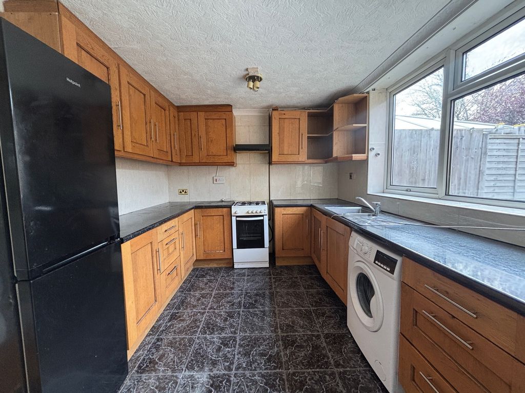 Property photo 1 of 8 Image