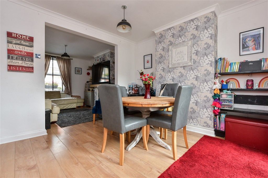 Property photo 3 of 12 Dining Area