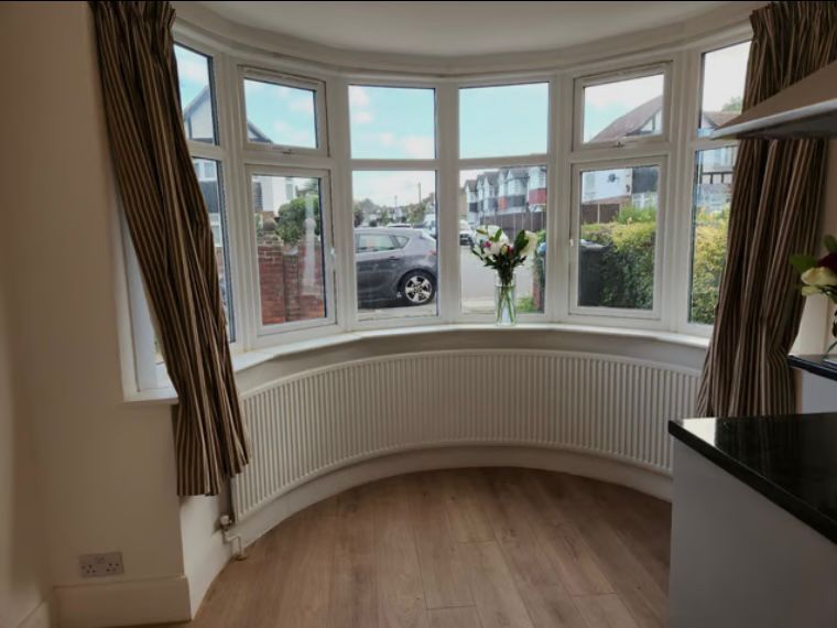 Property photo 2 of 4