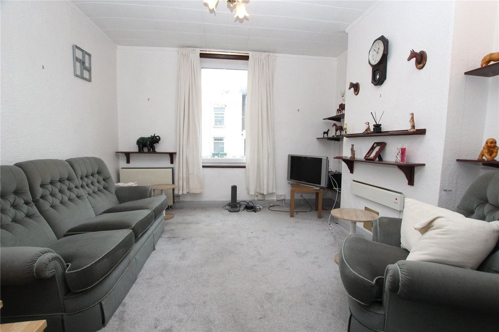 Property photo 2 of 17 Picture 2