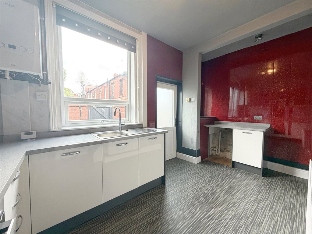 Property photo 2 of 14 Picture No. 07