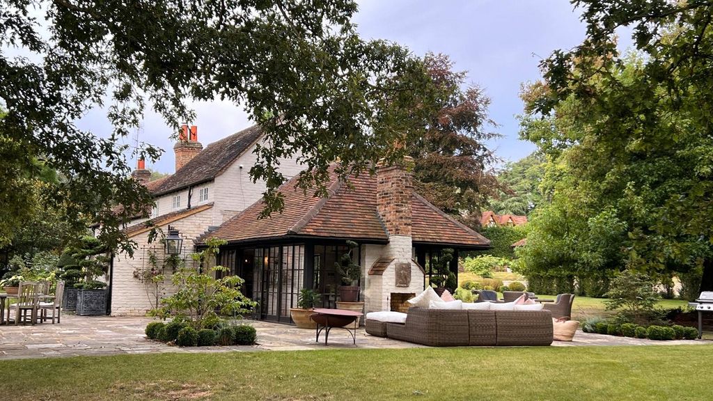 Property photo 1 of 30 Picture No. 04