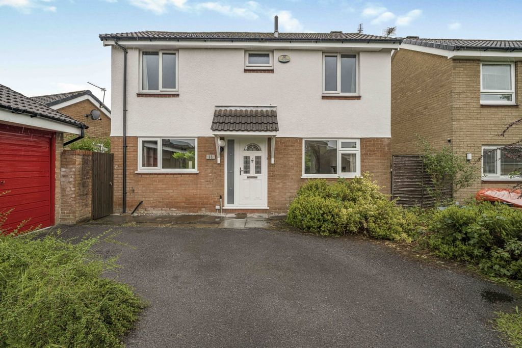 Property photo 3 of 23