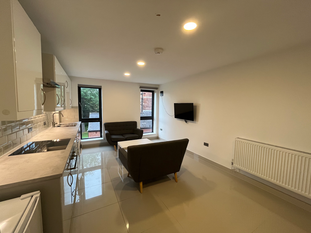 Property photo 2 of 9