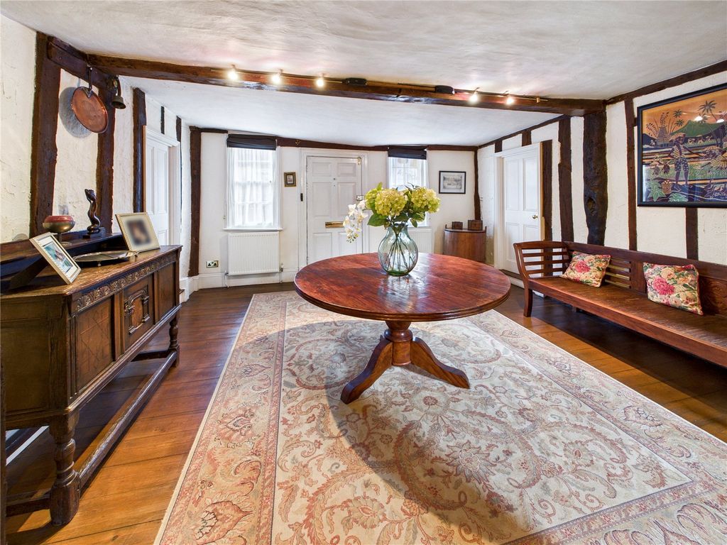 Property photo 2 of 35 Picture 2