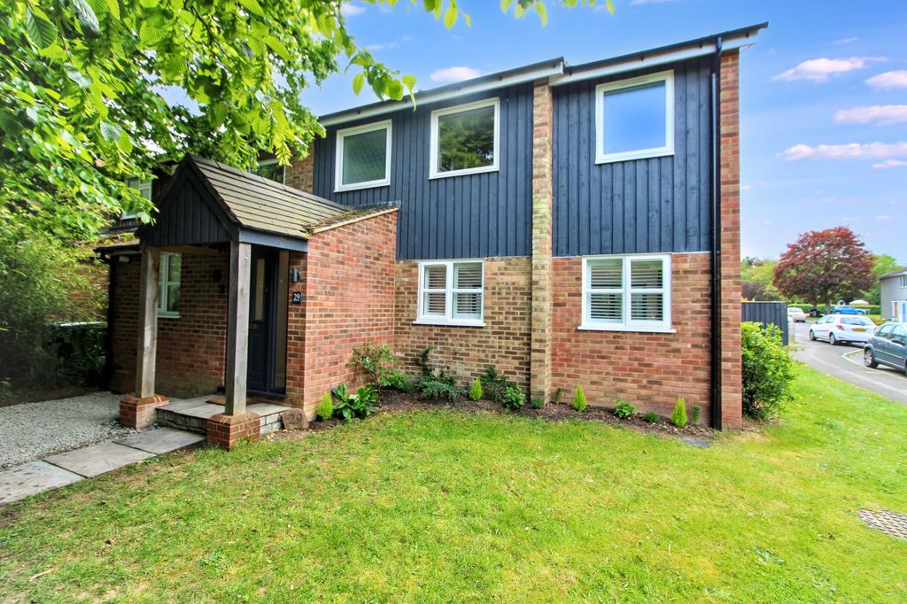 Property photo 1 of 22