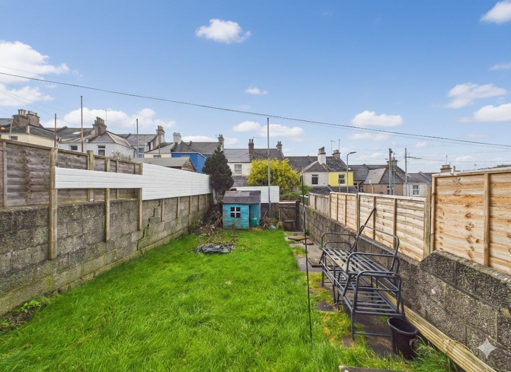 Property photo 2 of 23