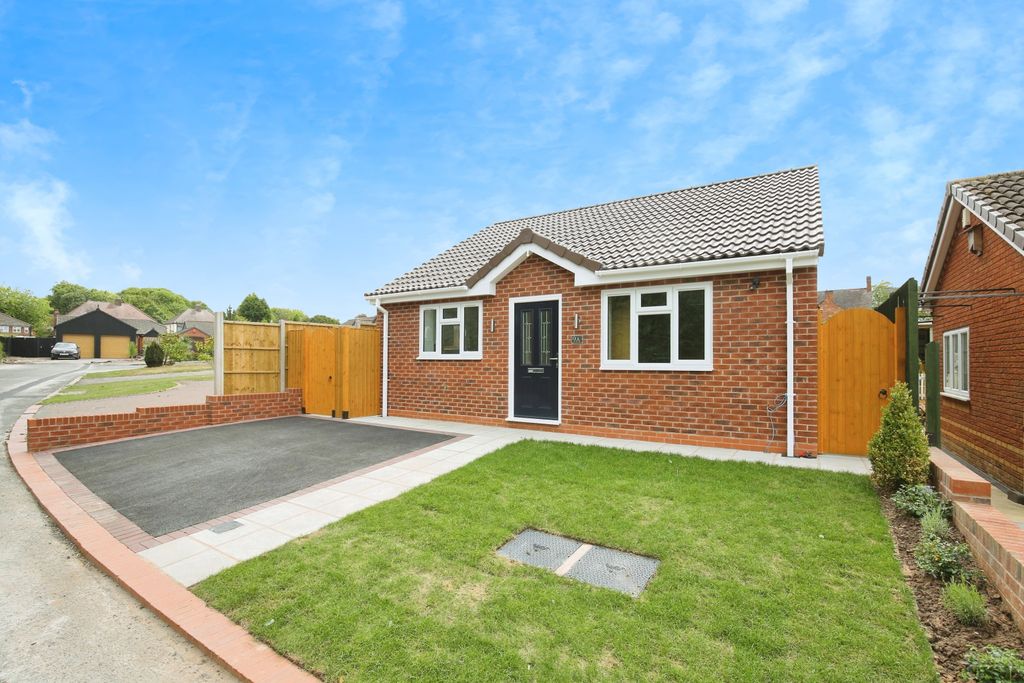 Property photo 1 of 16 0F28c12F-4X8A5206