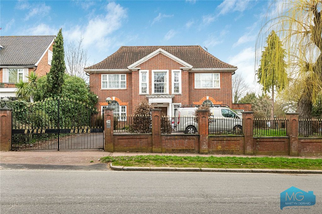 Property photo 3 of 16 Picture No. 10