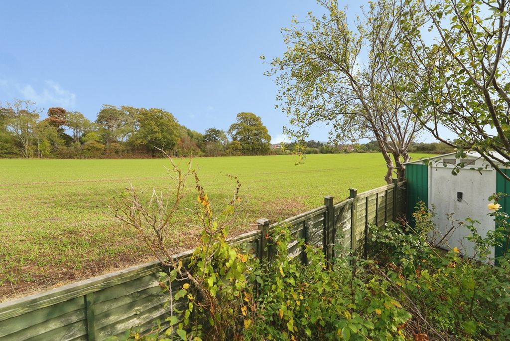 Property photo 2 of 18 Pbox-Img.Jpg